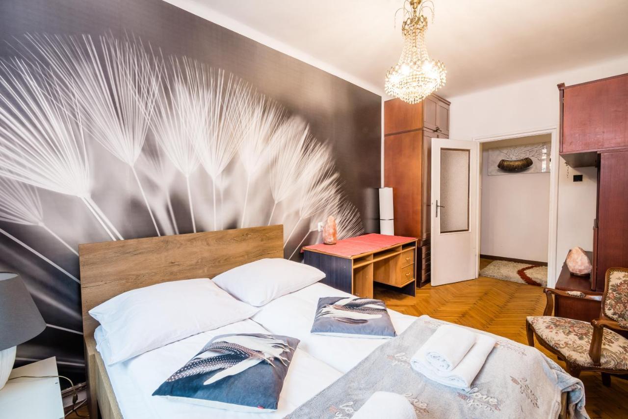 Apartament Debnicki Wawelofts Apartman Krakkó Kültér fotó